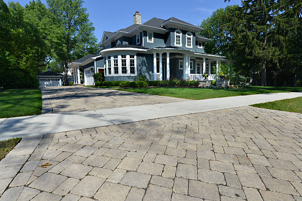 Best Concrete driveway pavers in Greenport West, NY